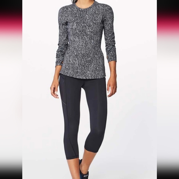 lululemon athletica Black and Gray Long Sleeve Tee - Picture 2 of 8